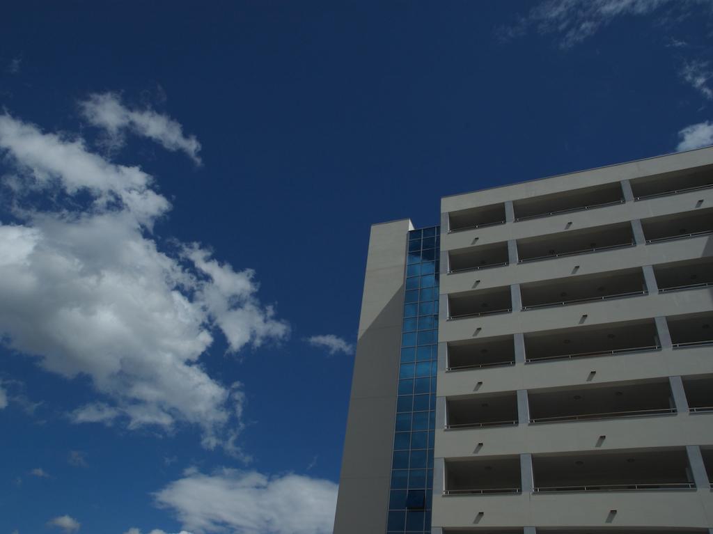 Home Club Suite Hotel Cosenza Esterno foto