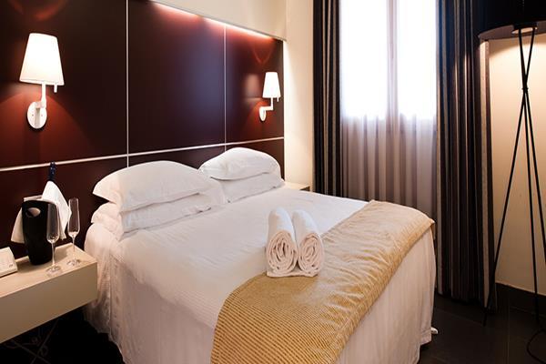 Home Club Suite Hotel Cosenza Esterno foto
