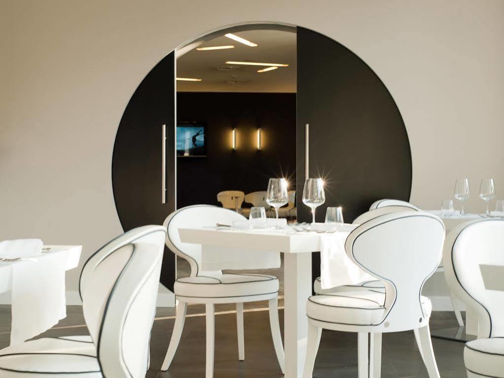 Home Club Suite Hotel Cosenza Esterno foto