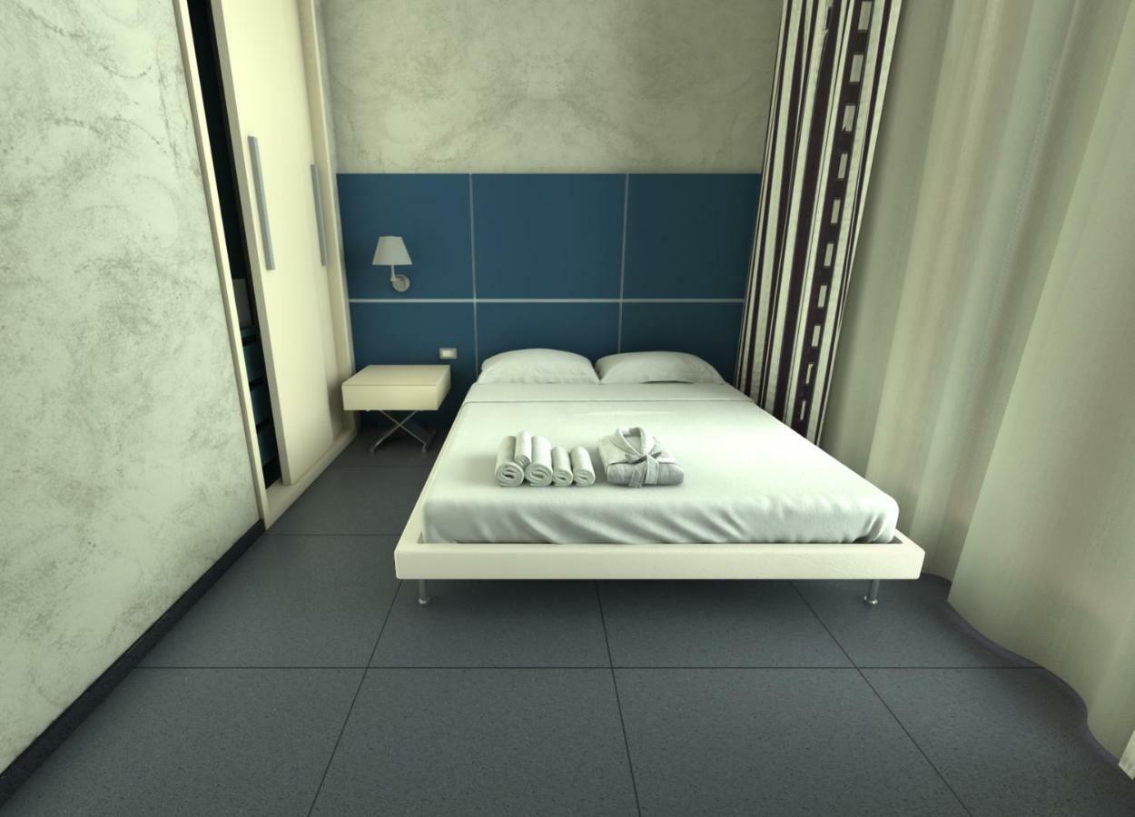 Home Club Suite Hotel Cosenza Esterno foto